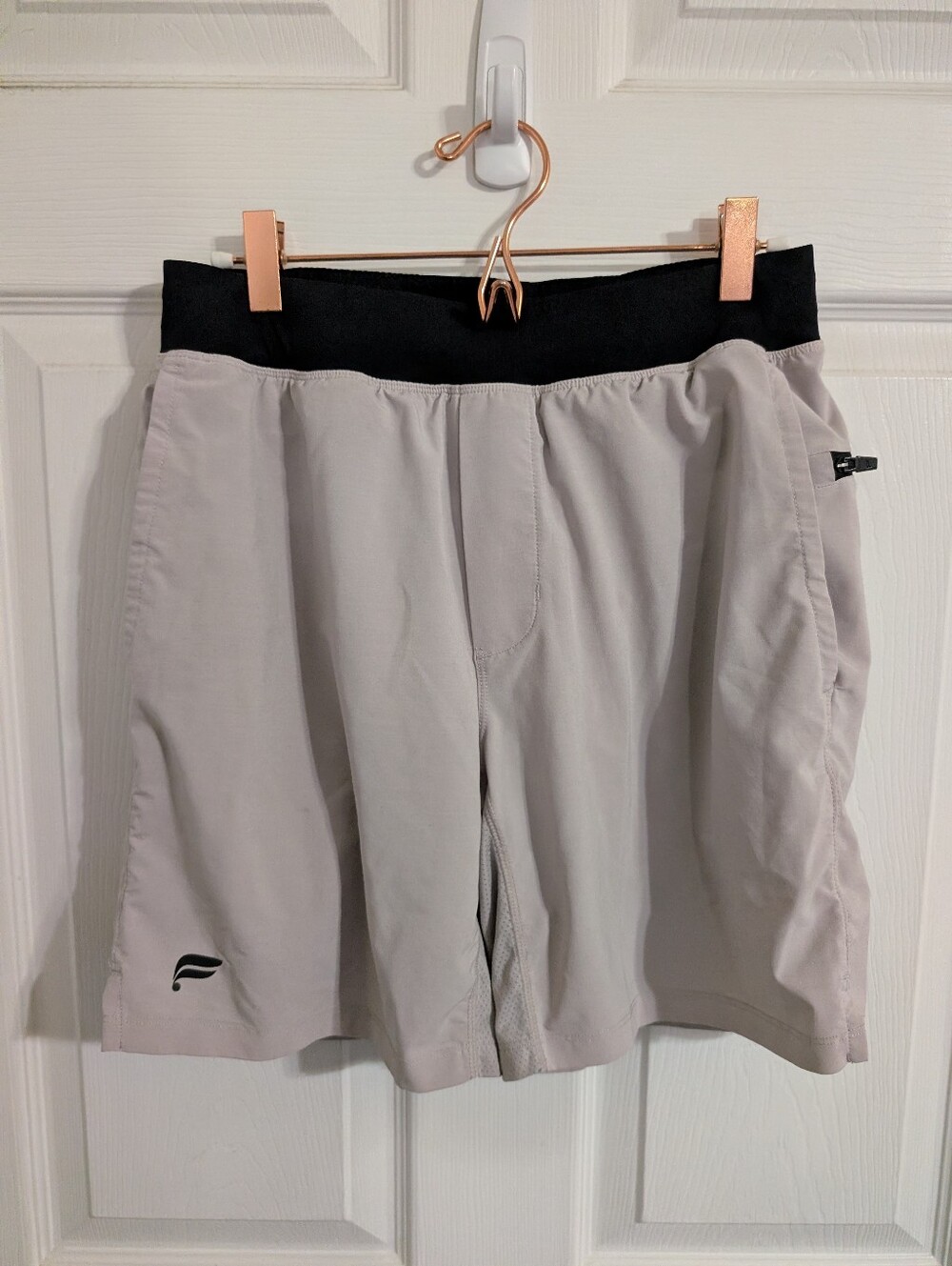 Fabletics Mens Shorts Beige Active Performance Athletic Size Small
